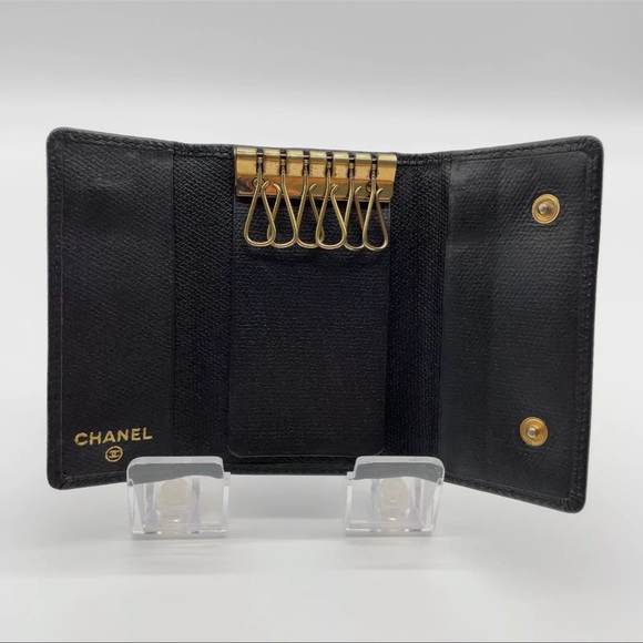 AUTH Chanel CC KeyHolder Key Holder - Picture 7 of 9